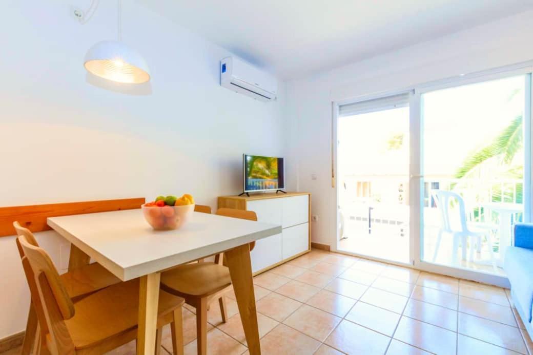 Apartamento Sa Varadero 2D Vista Mare Laterale Leilighet Es Pujols Eksteriør bilde